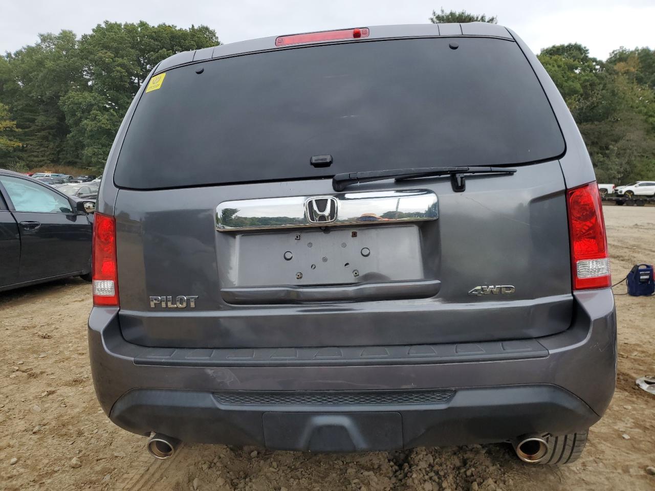 5FNYF4H48FB066659 2015 Honda Pilot Ex