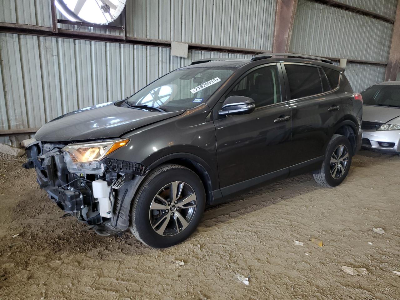 JTMWFREV0HD108172 2017 TOYOTA RAV 4 - Image 1