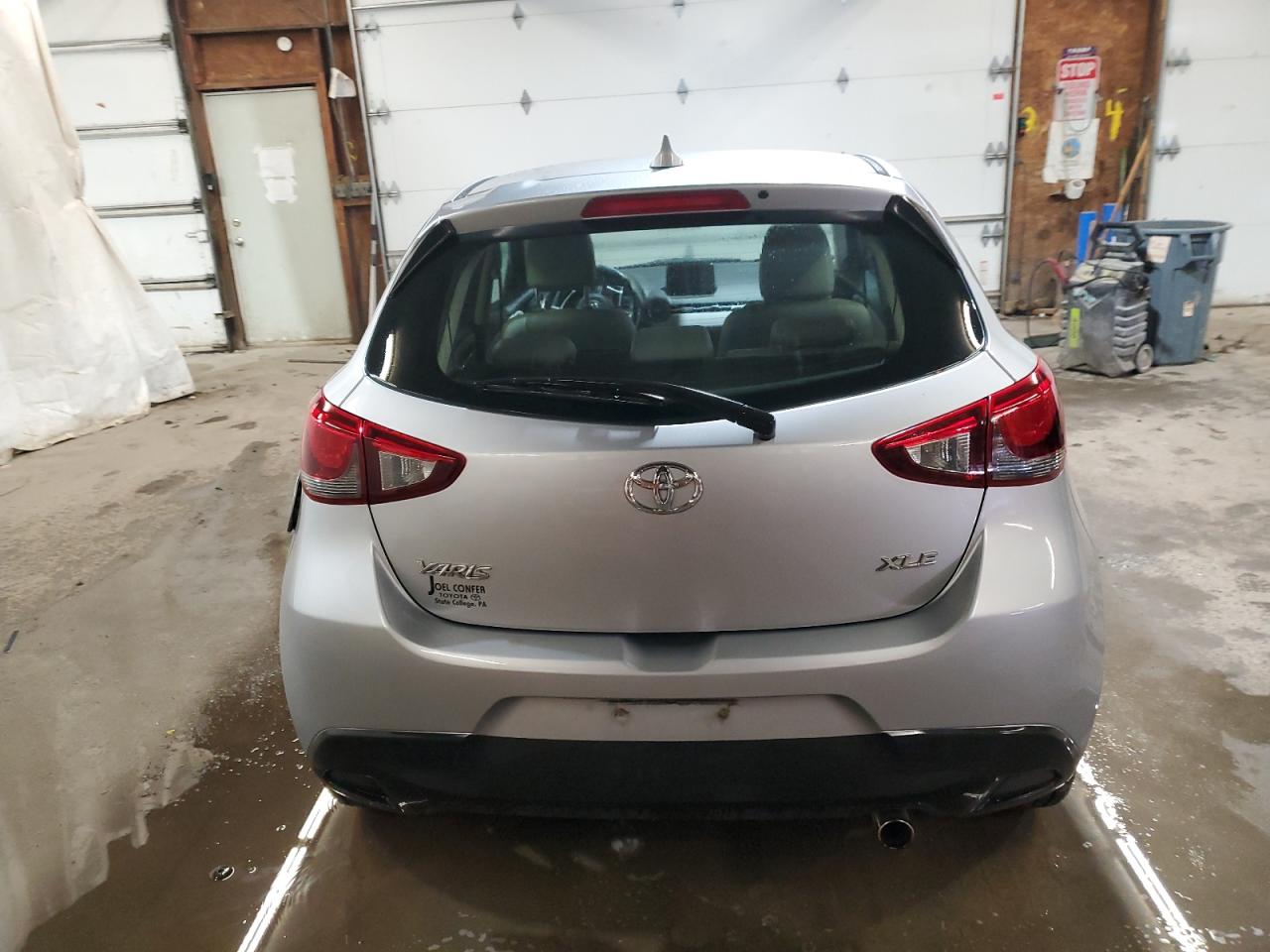 2020 Toyota Yaris Le VIN: 3MYDLBJV9LY701775 Lot: 70428024