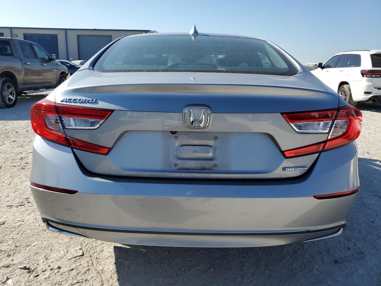 1HGCV3F44JA017357 2018 Honda Accord Hybrid Ex