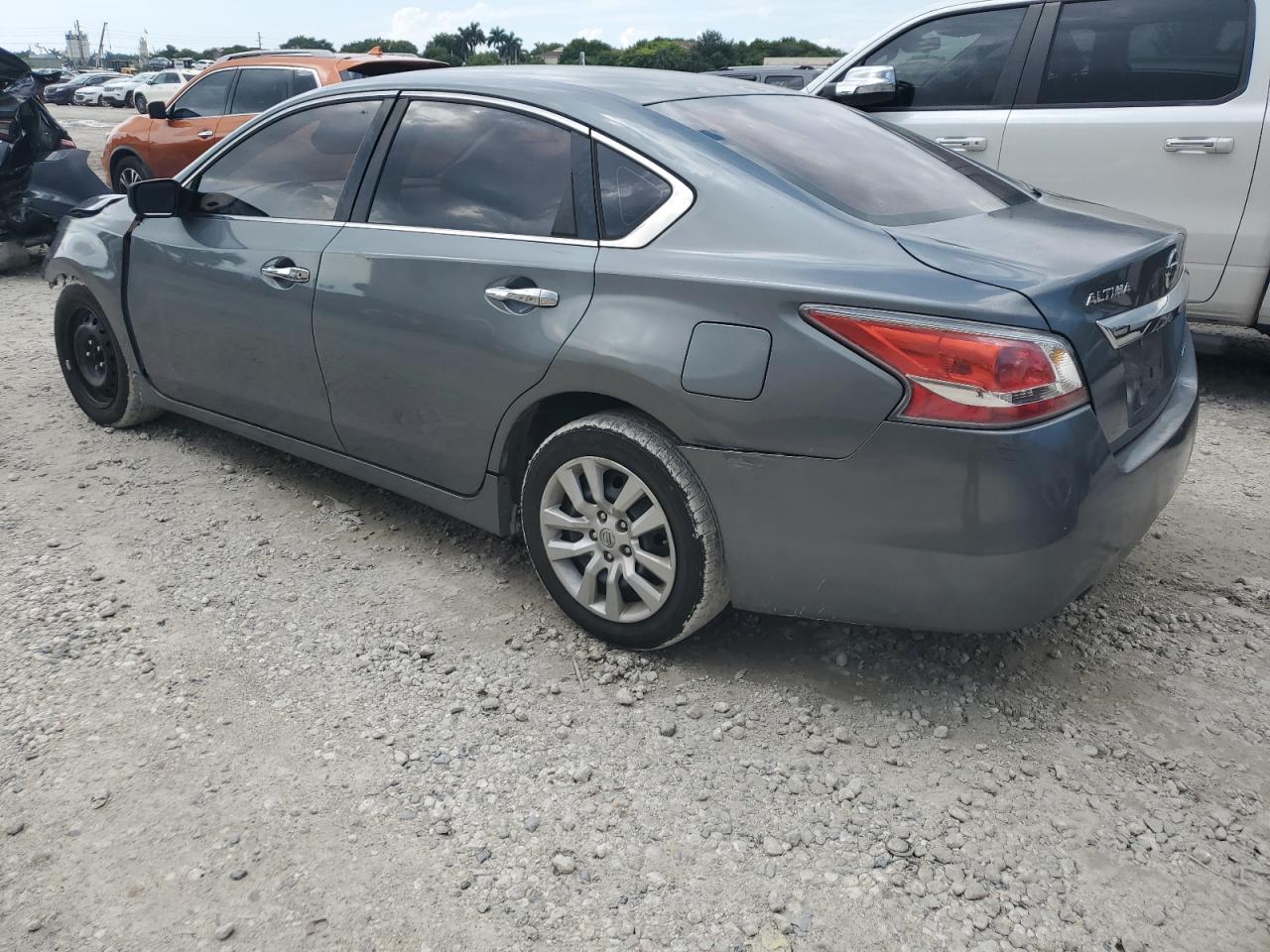 2014 Nissan Altima 2.5 VIN: 1N4AL3AP2EN353266 Lot: 71950204