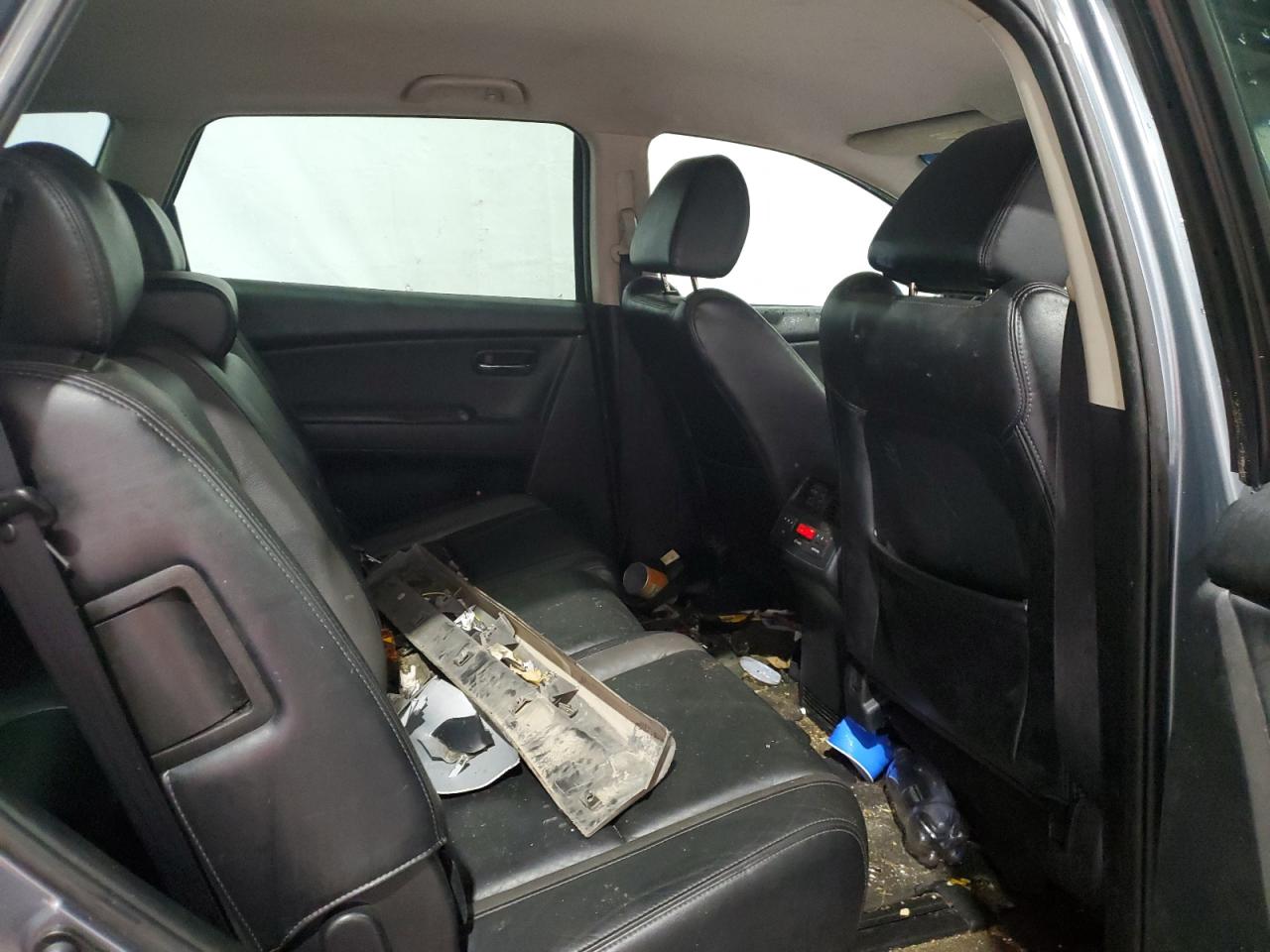 2011 Mazda CX-9 - Image 11