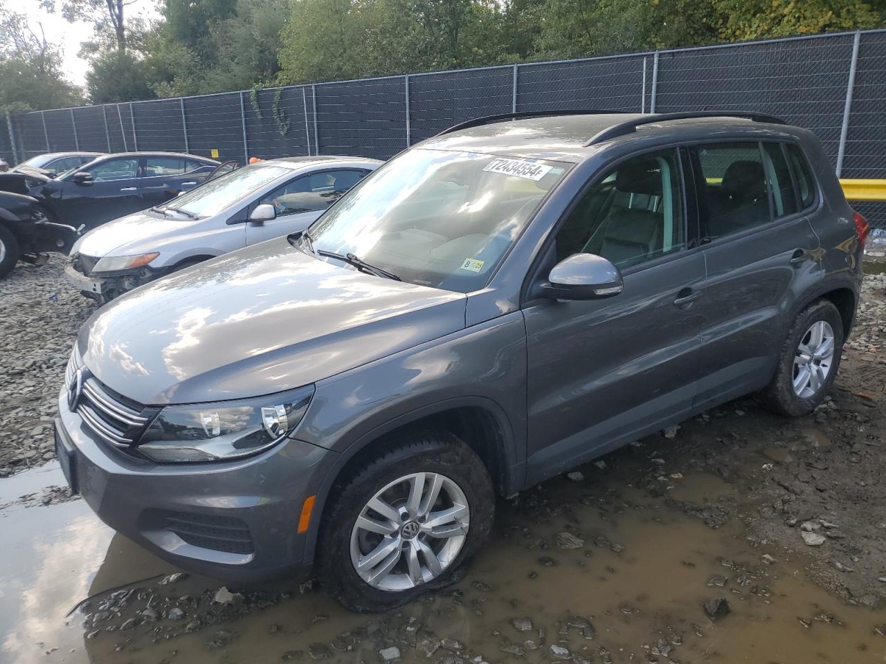 WVGAV7AX4GW612974 2016 VOLKSWAGEN TIGUAN - Image 1