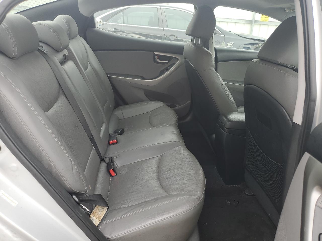 KMHDH4AE9CU260319 2012 Hyundai Elantra Gls