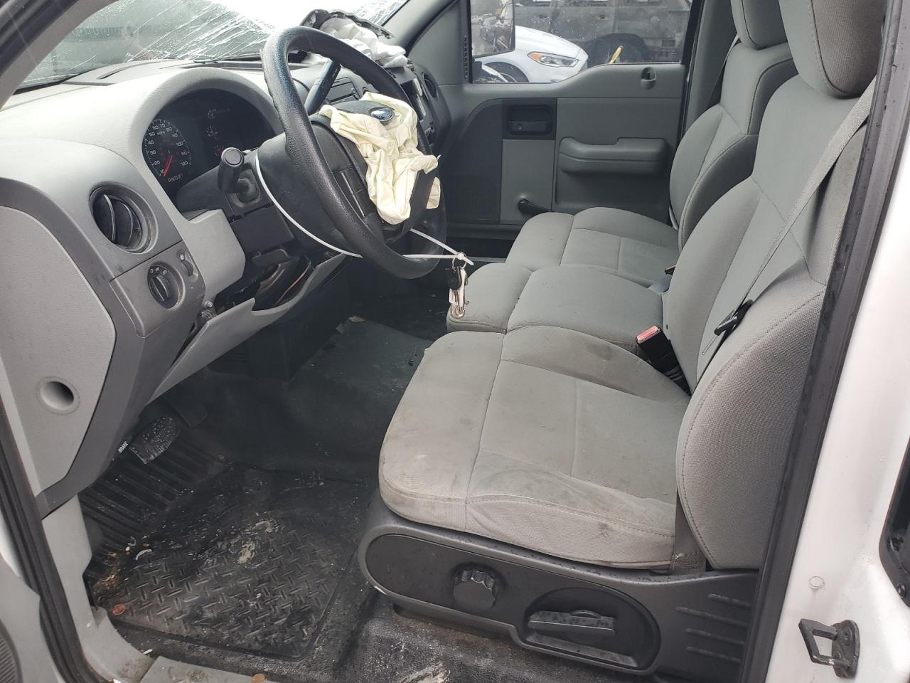 2007 Ford F150 VIN: 1FTRF122X7KC38298 Lot: 72555924