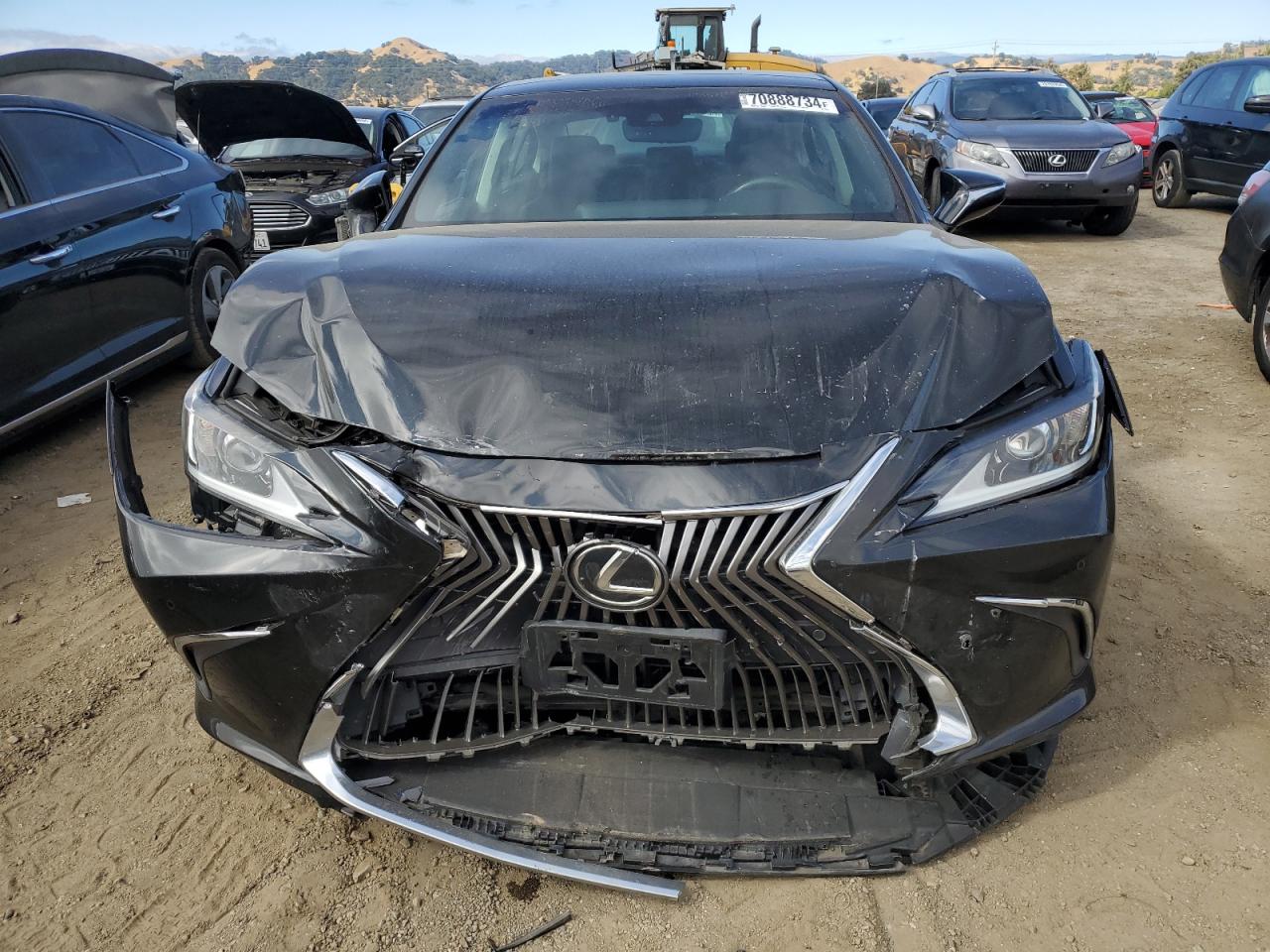 2019 Lexus ES - Image 5