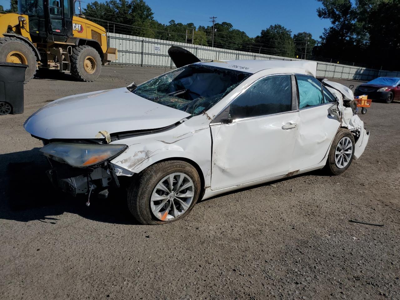 4T1BF1FK4GU178711 2016 TOYOTA CAMRY - Image 1