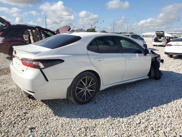 4T1G11AK9MU491633 Toyota Camry SE 3