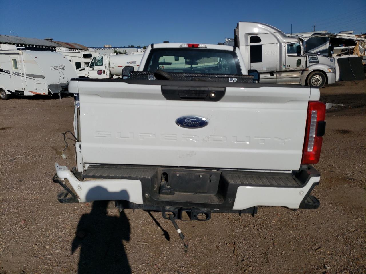 2023 Ford F350 - Image 6