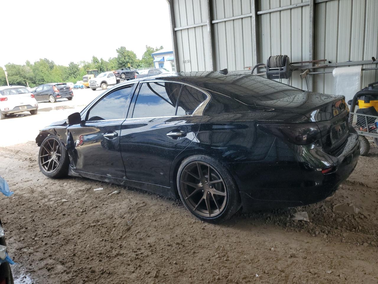 2014 Infiniti Q50 - Image 2