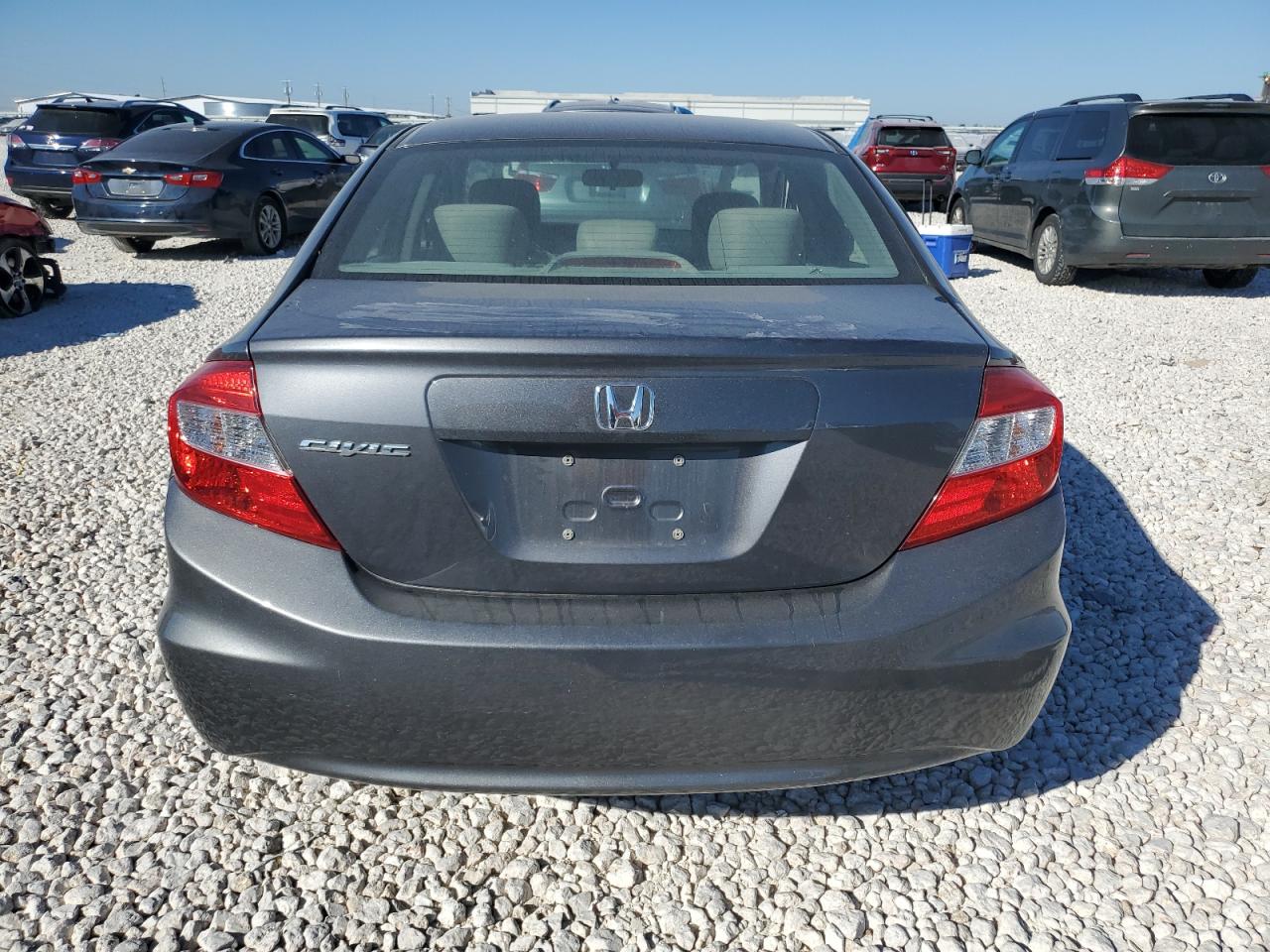 2HGFB2F58CH330540 2012 Honda Civic Lx