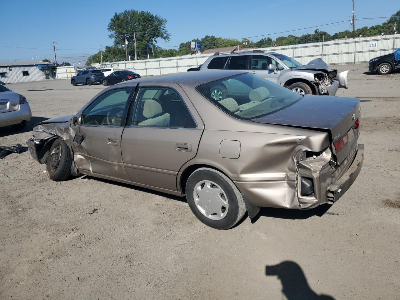 1999 Toyota Camry Ce VIN: 4T1BG22K1XU525713 Lot: 73239064