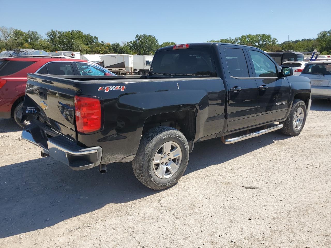 2017 Chevrolet Silverado K1500 Lt VIN: 1GCVKREC7HZ103866 Lot: 70227504