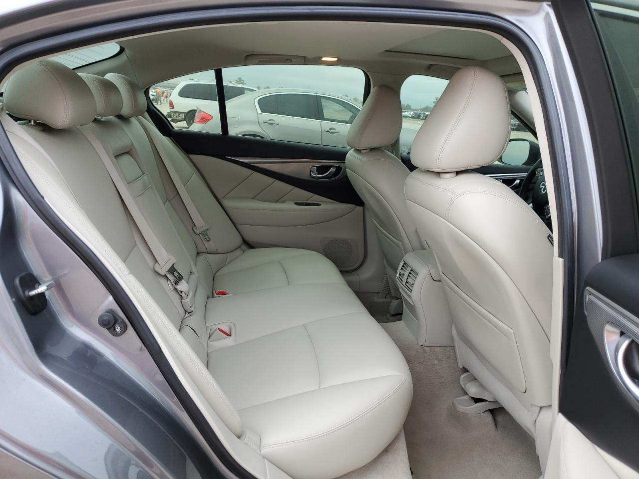 2017 Infiniti Q50 Premium VIN: JN1EV7AP1HM731958 Lot: 71043374