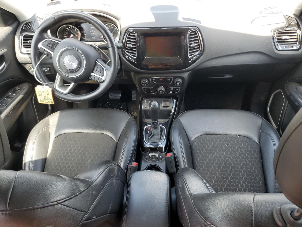 2019 Jeep Compass - Image 8