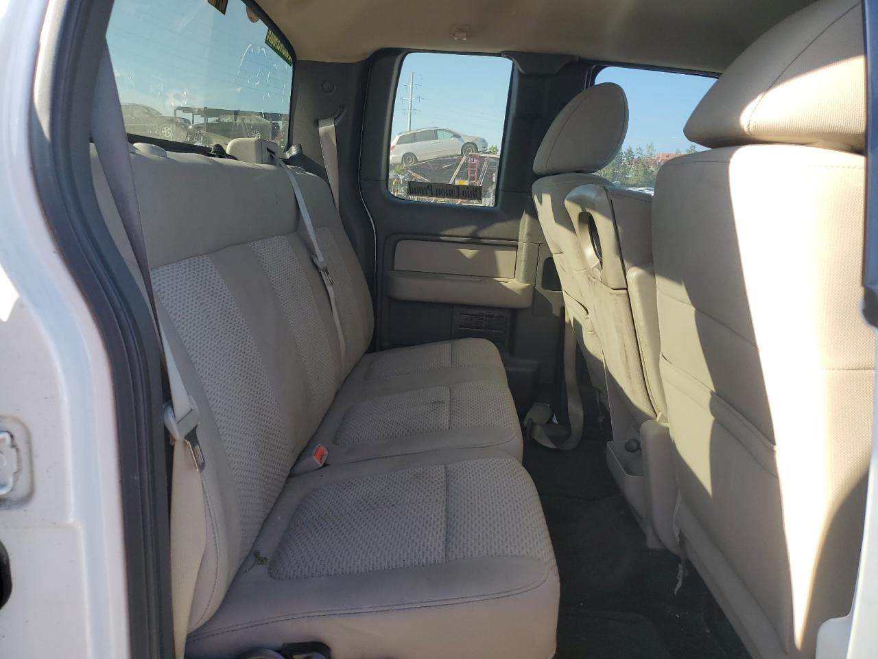 2010 Ford F-150 - Image 10