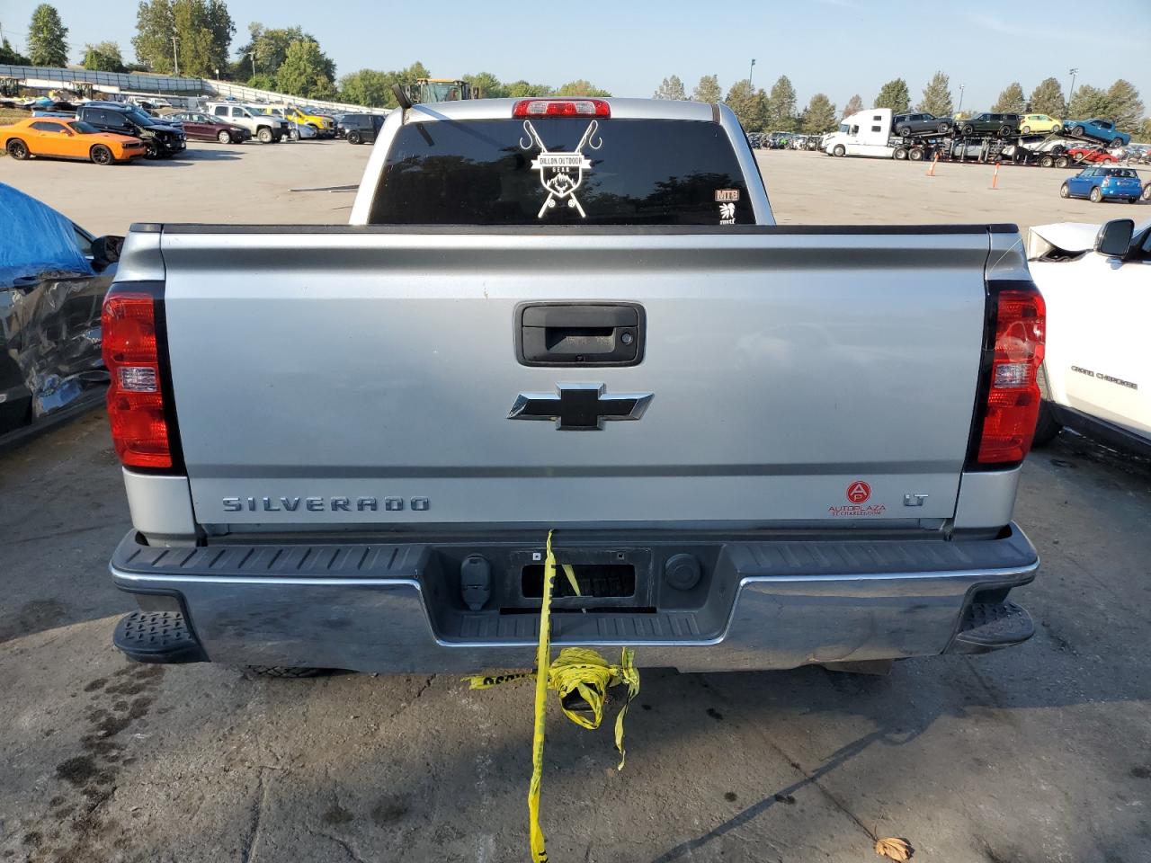 2018 Chevrolet Silverado K1500 Lt VIN: 1GCUKREC7JF207812 Lot: 71818804