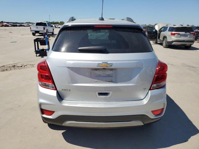  CHEVROLET TRAX 2018 Silver