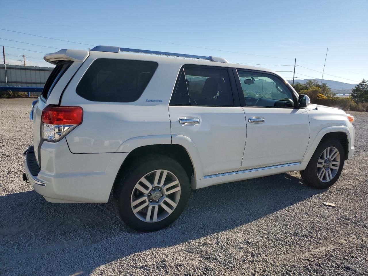 2011 Toyota 4Runner - Image 3