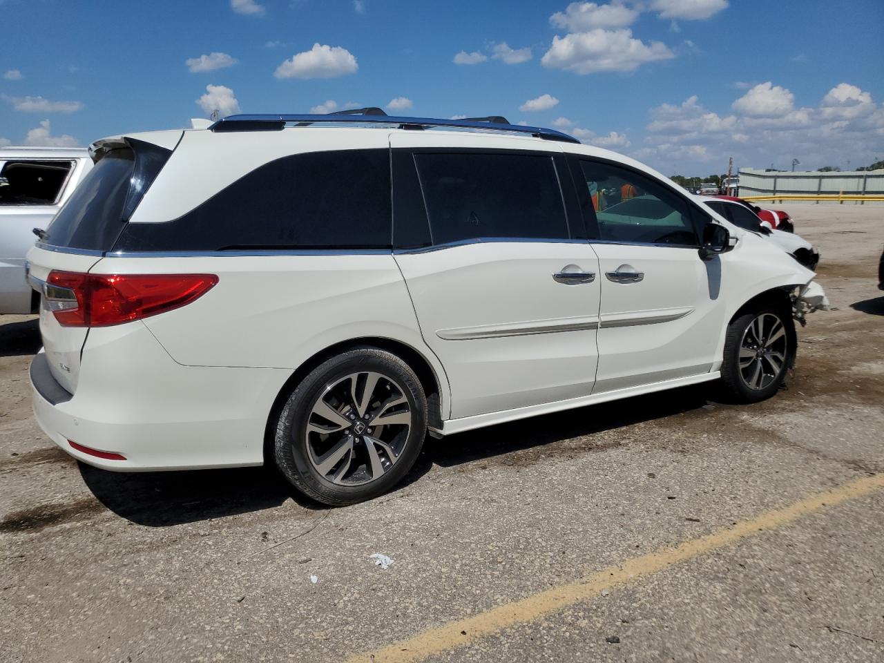 5FNRL6H90JB020434 HONDA ODYSSEY 2018