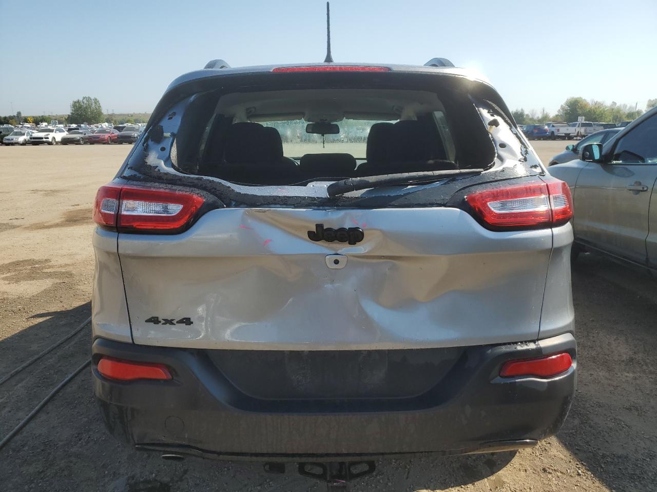 2016 Jeep Cherokee Sport VIN: 1C4PJMAB4GW352900 Lot: 71182554