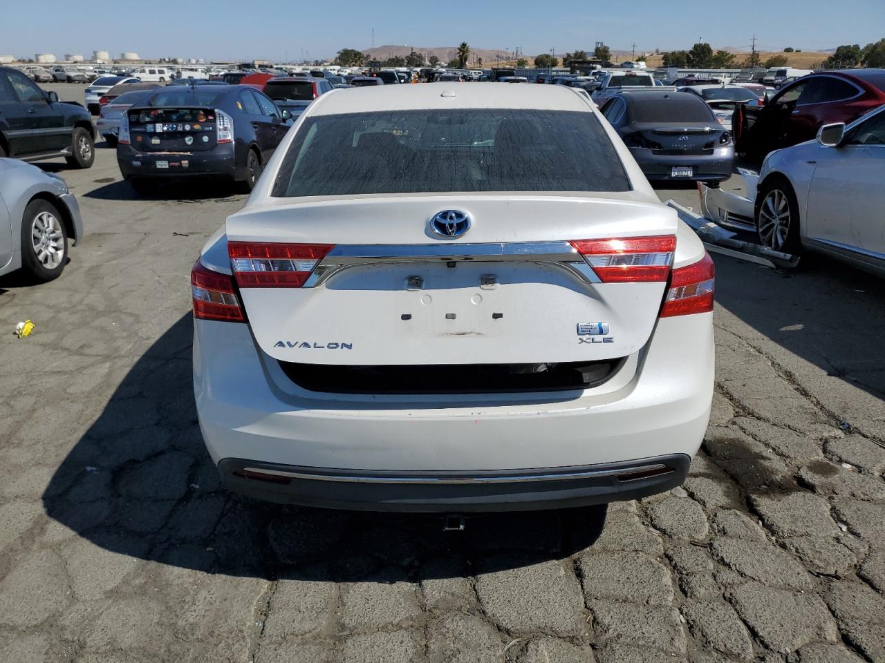 2013 Toyota Avalon Hybrid VIN: 4T1BD1EB1DU018157 Lot: 72719734