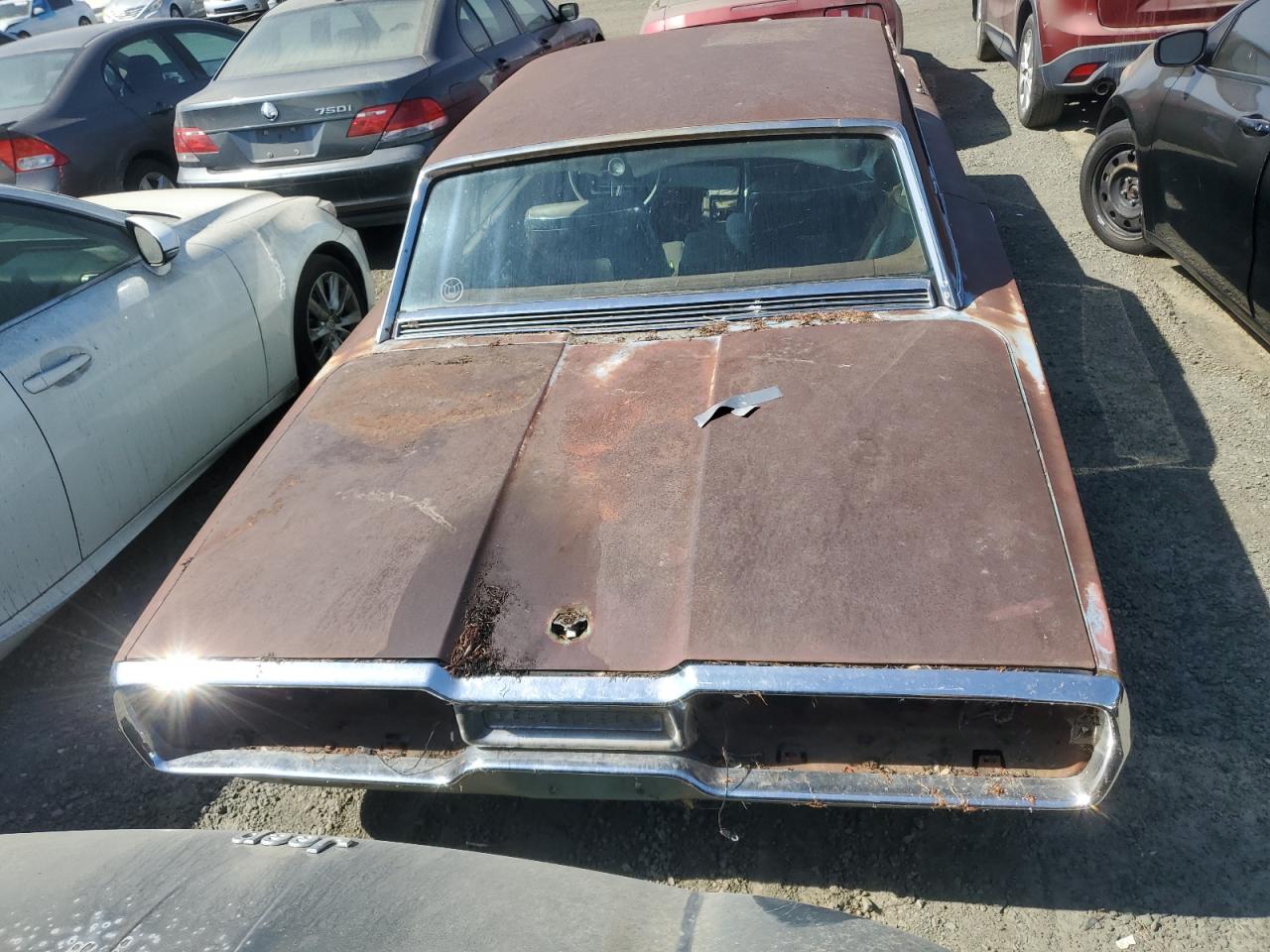 1964 Ford Thunderbir VIN: 4Y83Z105313 Lot: 70066444