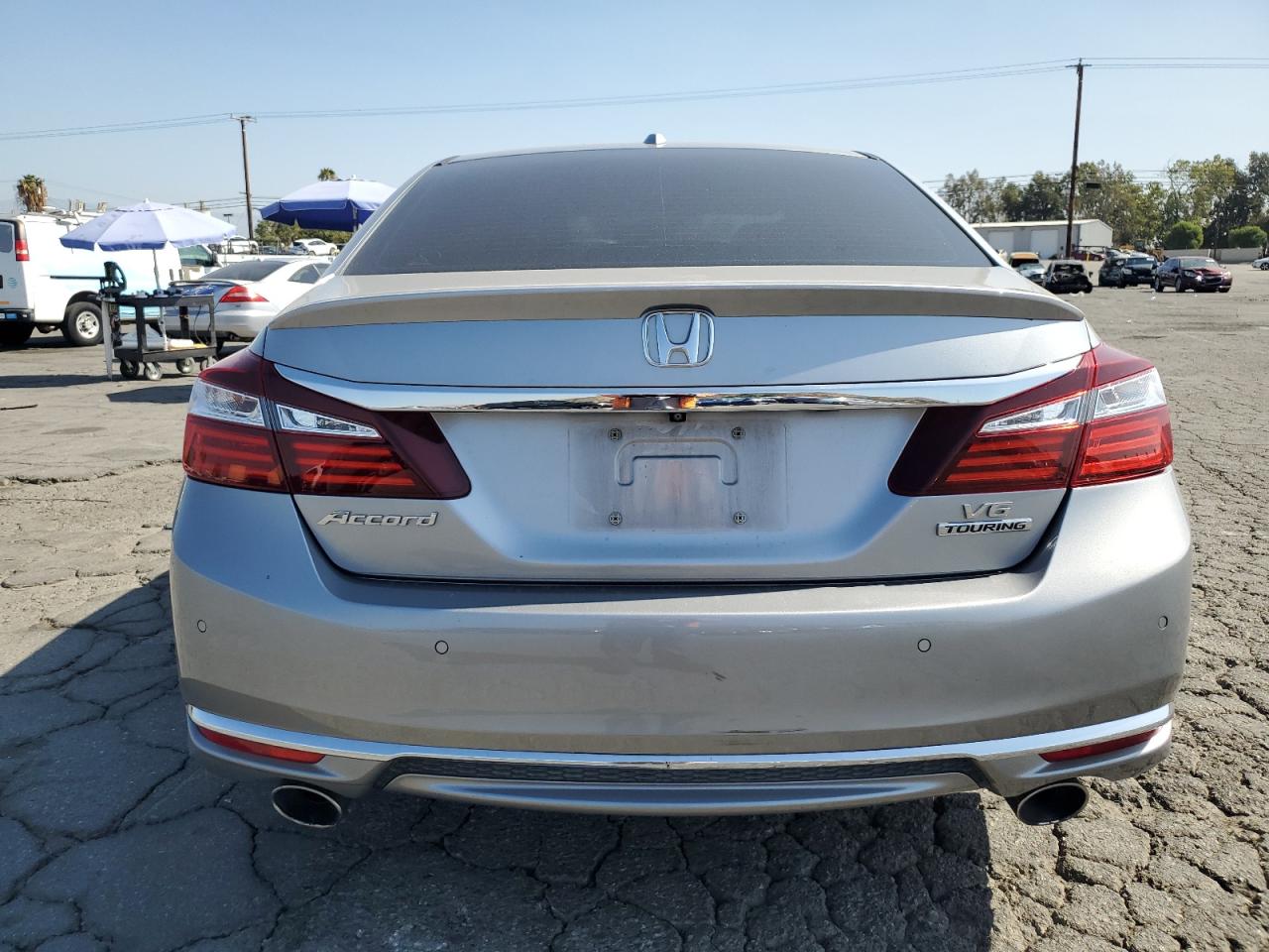 1HGCR3F90HA026888 2017 Honda Accord Touring