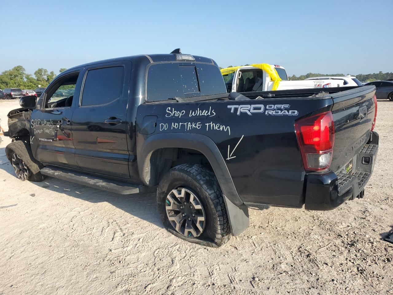 2018 Toyota Tacoma - Image 2