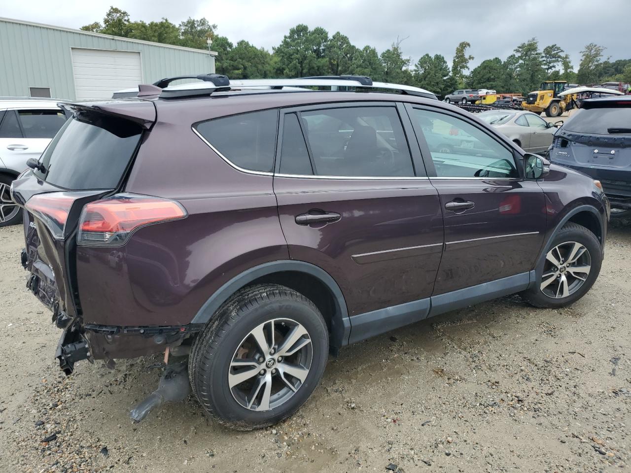 2017 Toyota Rav4 Xle VIN: 2T3RFREV5HW566936 Lot: 71262294