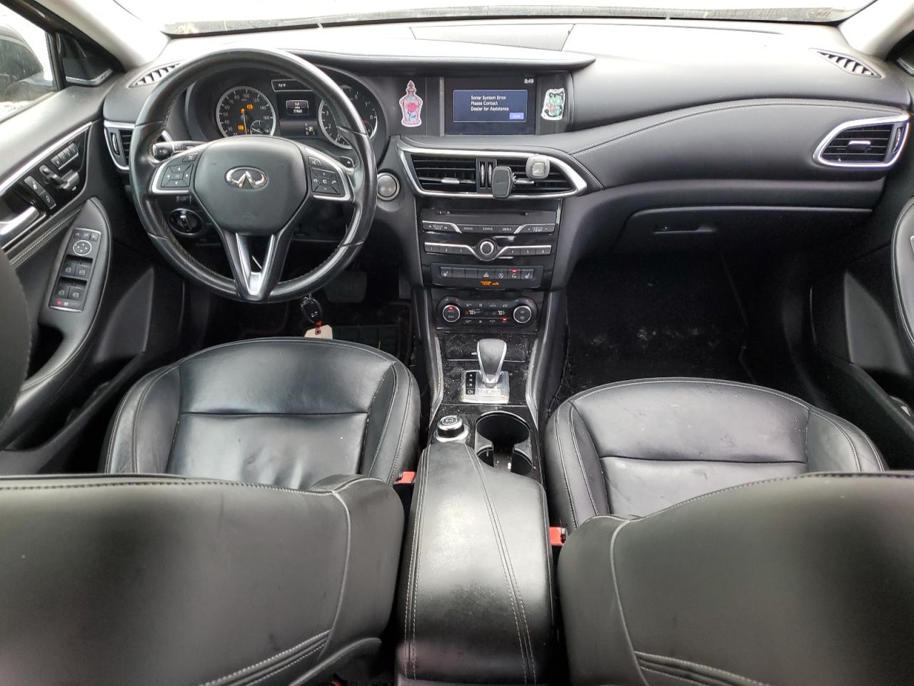 2017 Infiniti QX30 - Image 8