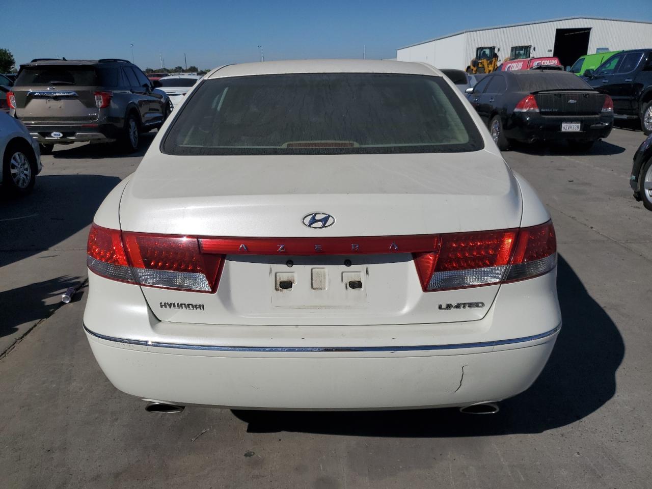 2007 Hyundai Azera Se VIN: KMHFC46F47A153002 Lot: 72640444