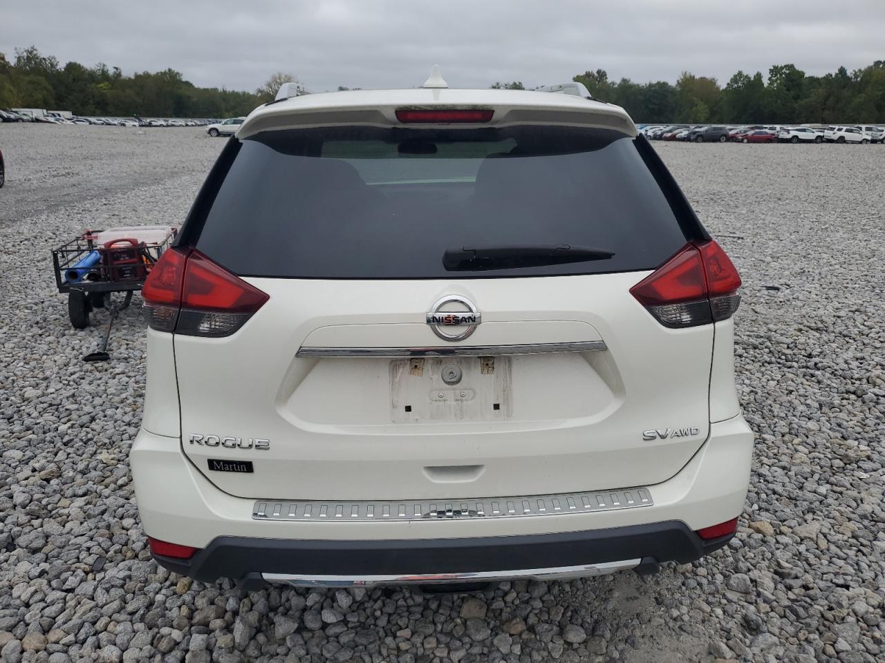 2018 Nissan Rogue S VIN: 5N1AT2MV9JC828833 Lot: 73353644