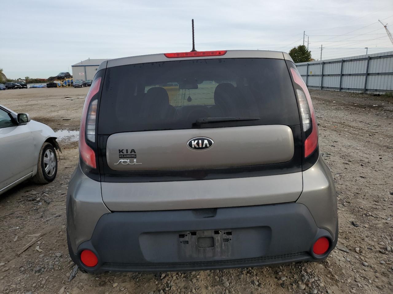 2016 Kia Soul VIN: KNDJN2A27G7341396 Lot: 73166354