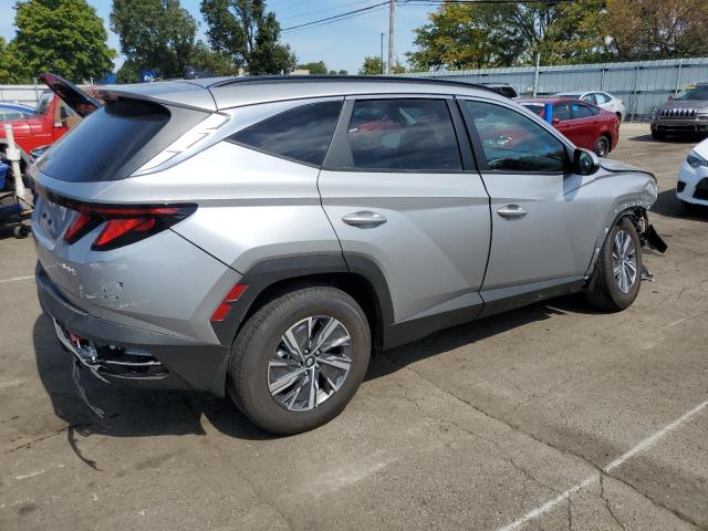 KM8JBCD13RU195449 Hyundai Tucson BLU 3