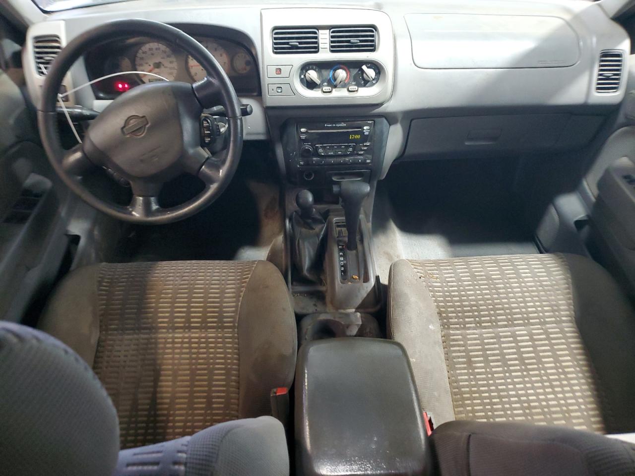2001 Nissan XTerra - Image 8