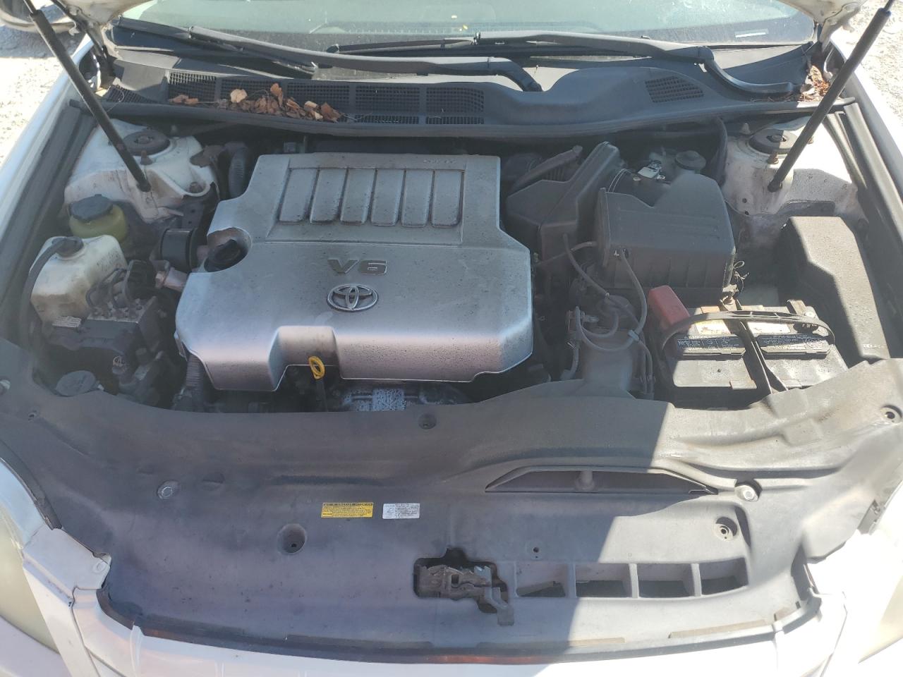 2006 Toyota Avalon - Image 11
