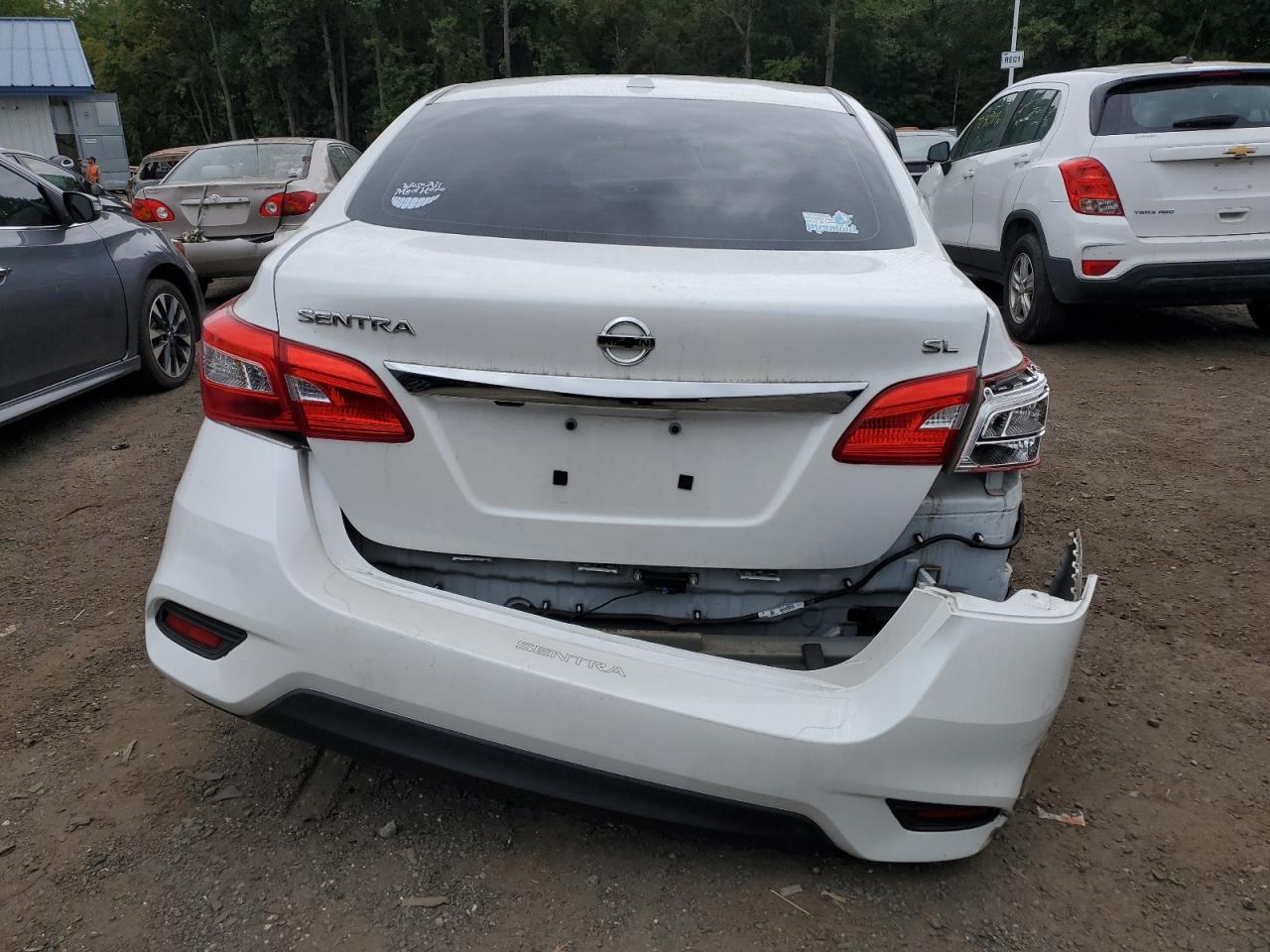 3N1AB7AP3JY237806 2018 Nissan Sentra S