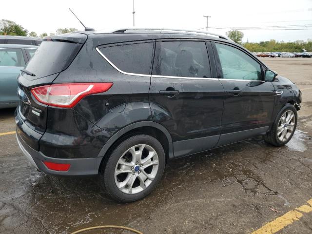  FORD ESCAPE 2015 Черный