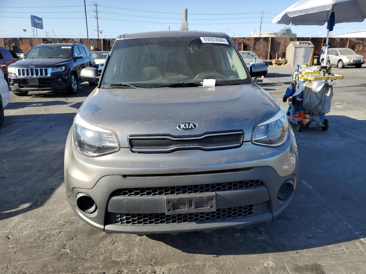 VIN KNDJN2A27J7536020 2018 KIA SOUL no.5