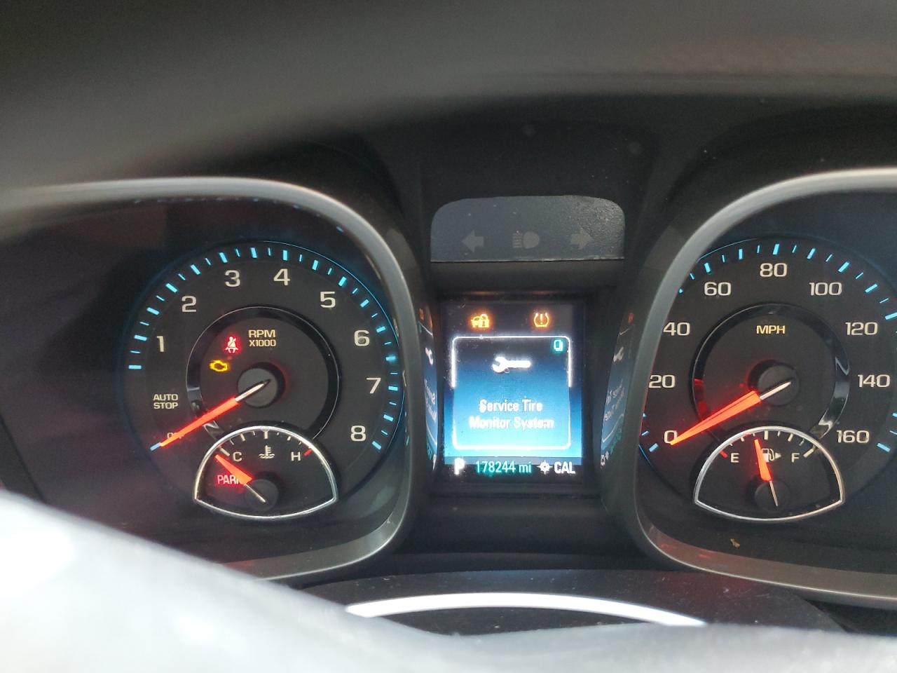 2016 Chevrolet Malibu - Image 9