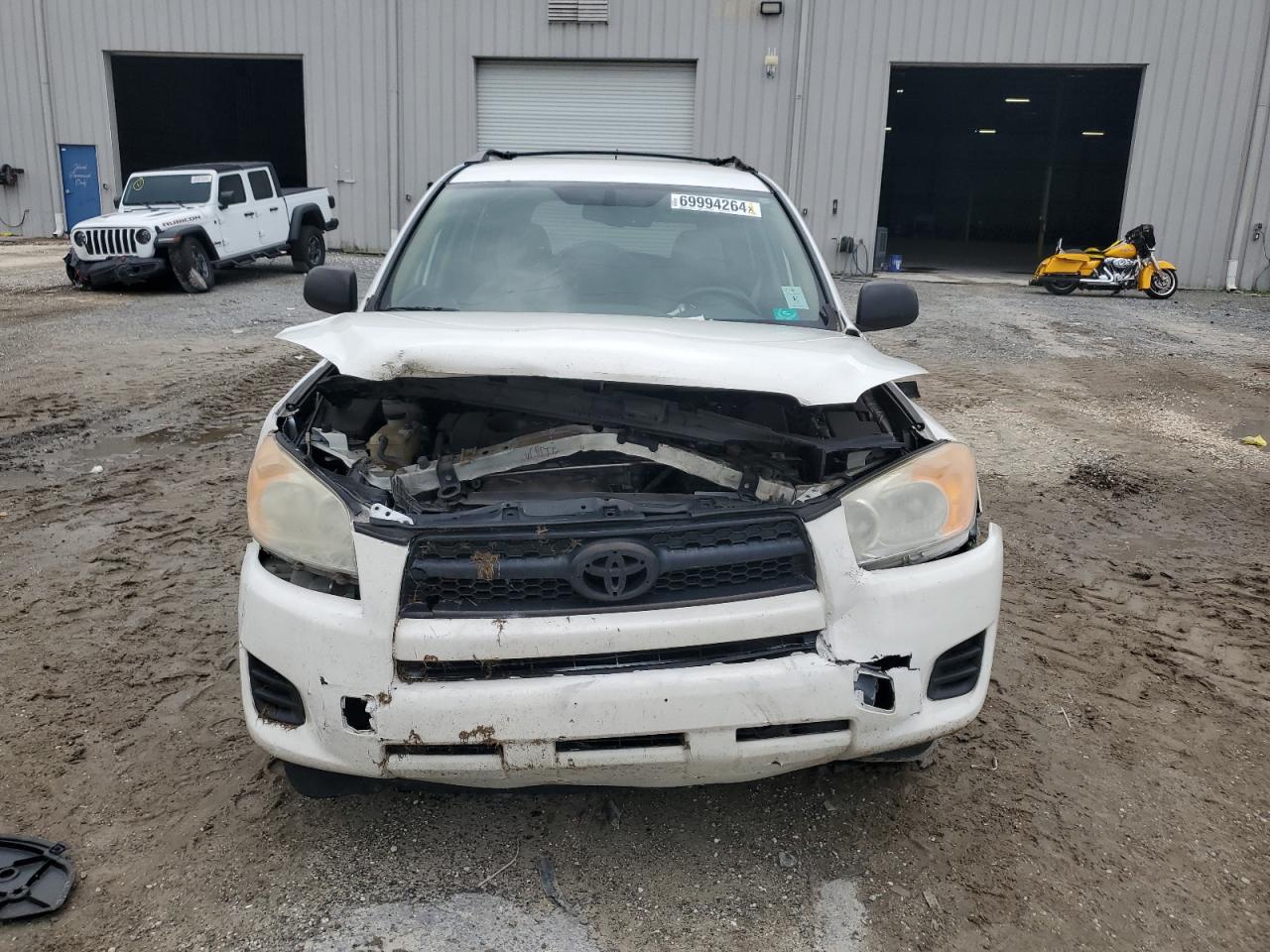 2011 Toyota RAV 4 - Image 5