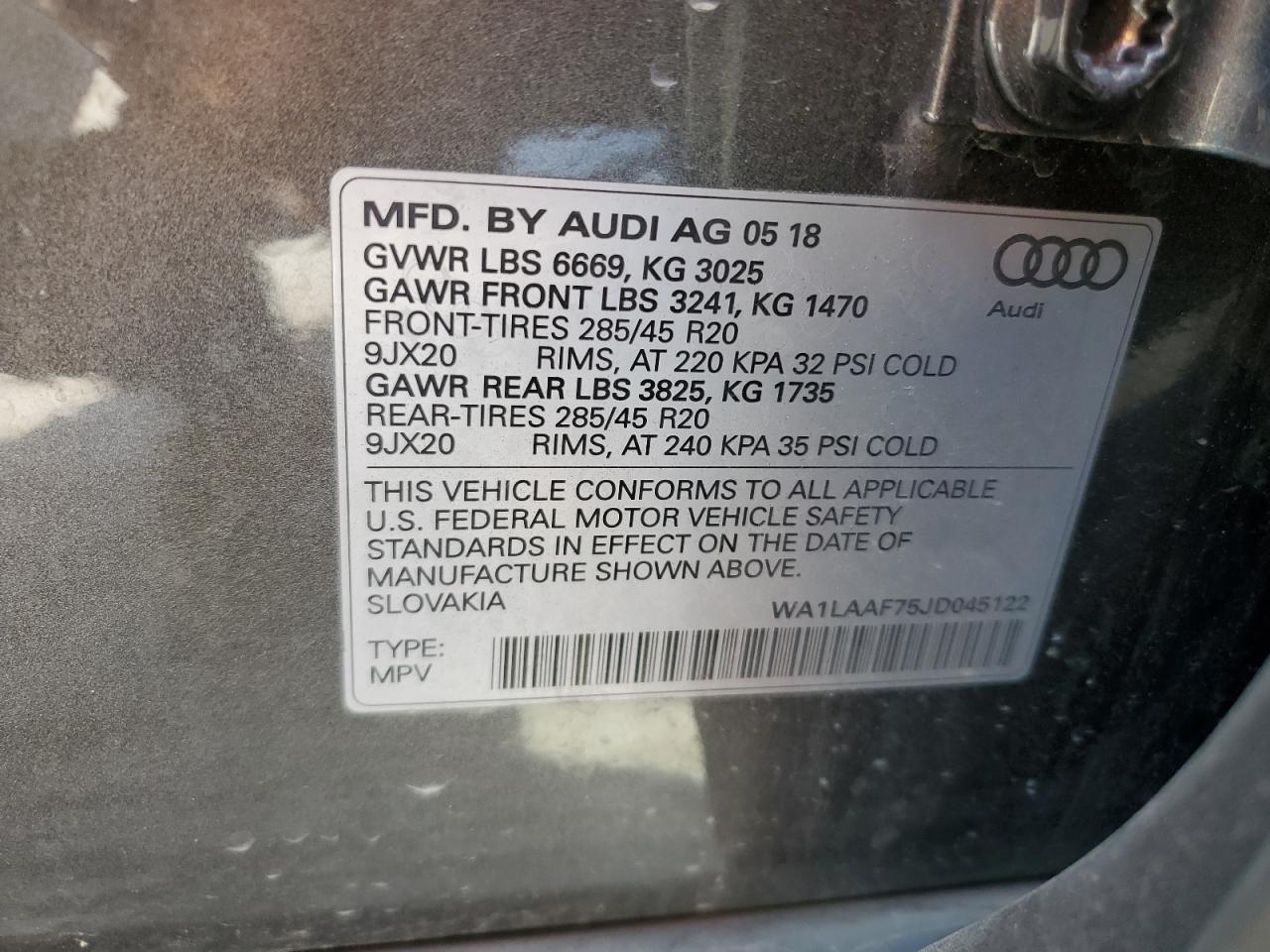 WA1LAAF75JD045122 2018 Audi Q7 Premium Plus