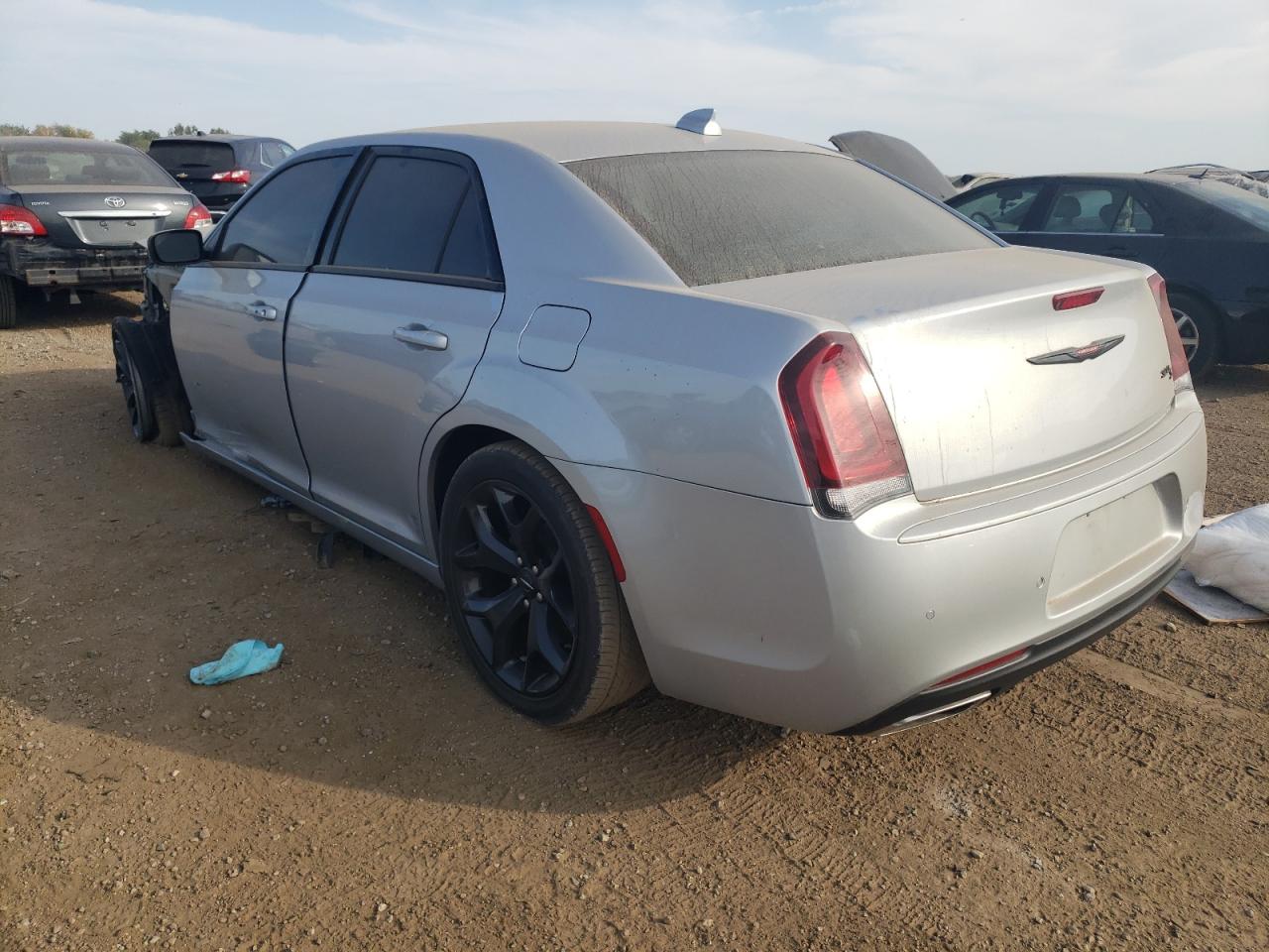 VIN 2C3CCABG8MH545907 2021 CHRYSLER 300 no.2