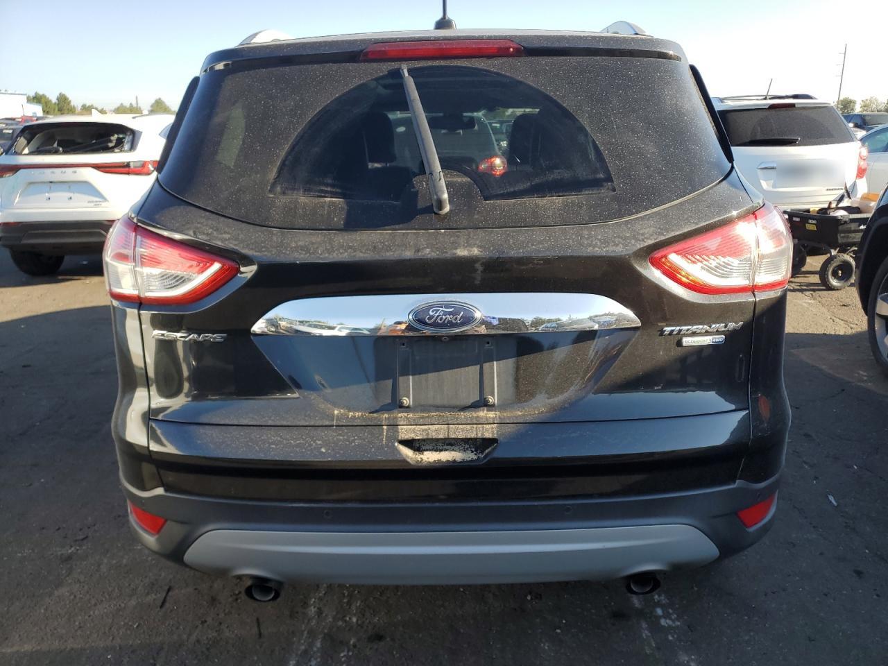 1FMCU9J96FUC14703 2015 Ford Escape Titanium