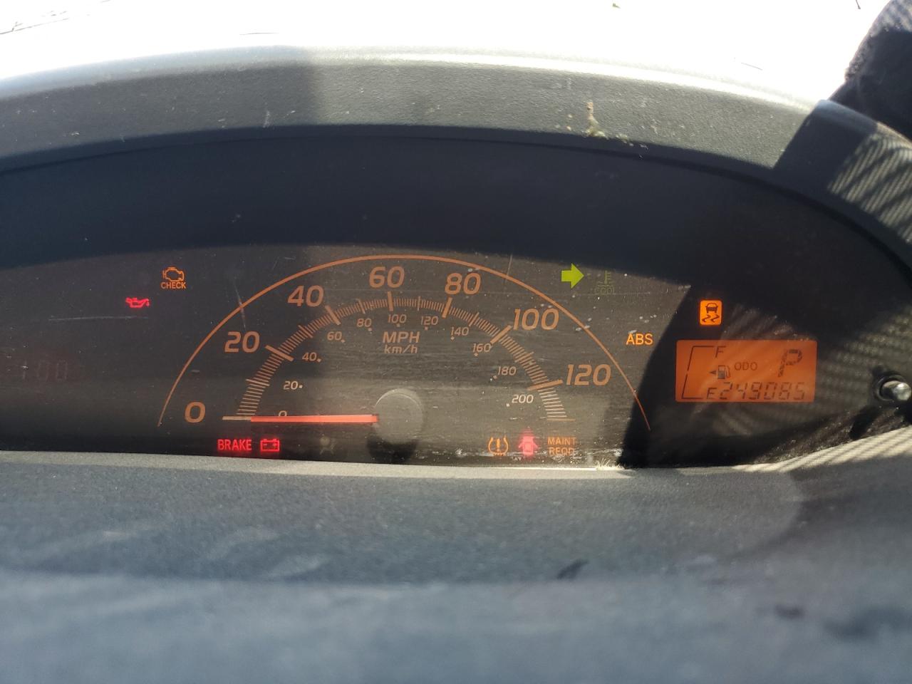 2010 Toyota Yaris - Image 9