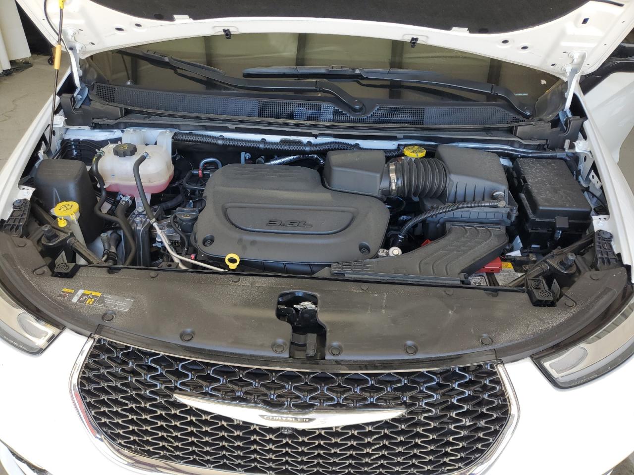 2024 Chrysler Pacifica Touring L VIN: 2C4RC1BG6RR118894 Lot: 73557224