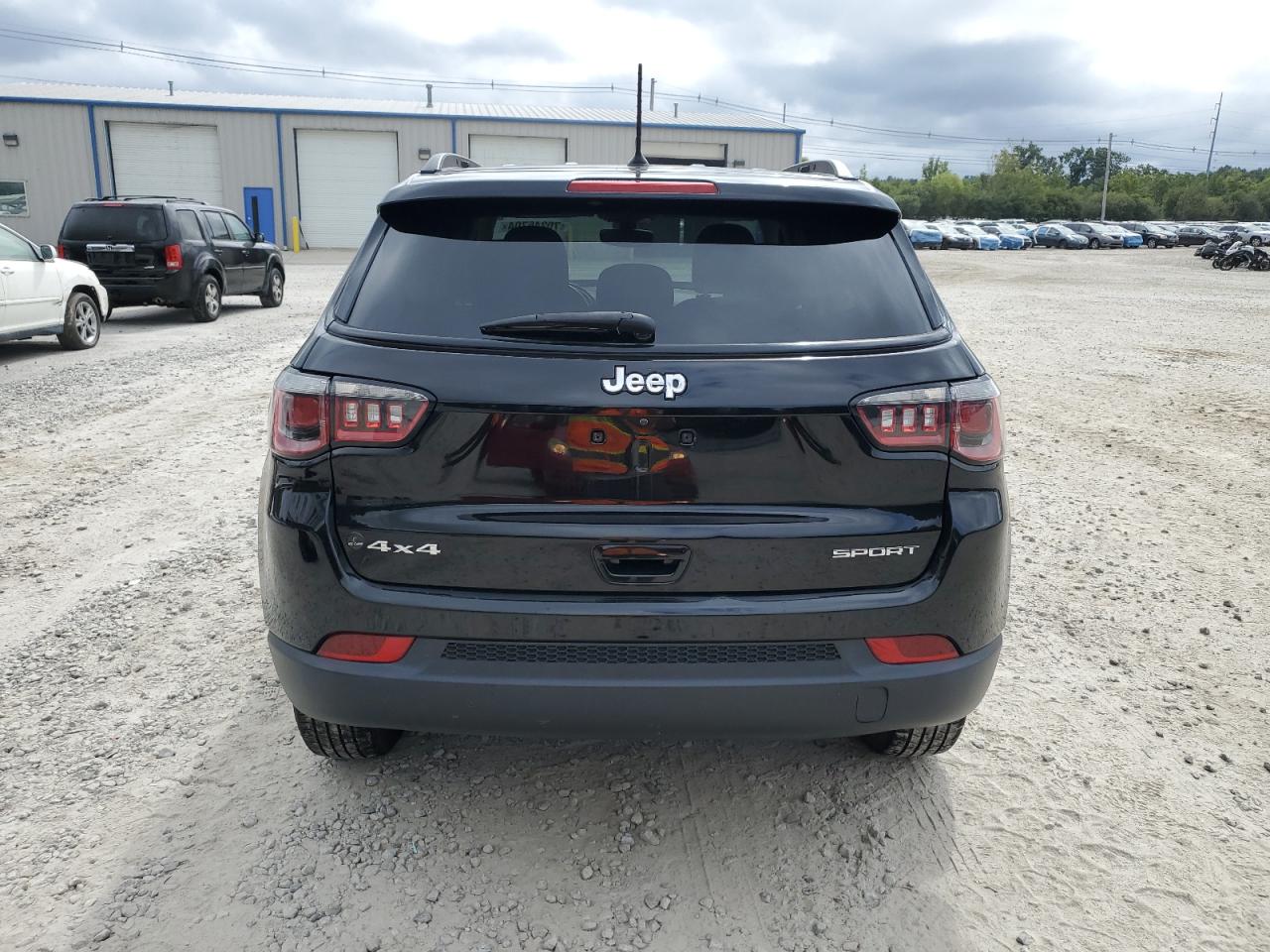 2017 Jeep Compass Sport VIN: 3C4NJDAB4HT642682 Lot: 70246704