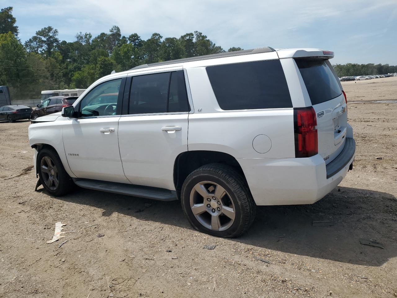 1GNSCBKC5HR171506 2017 CHEVROLET TAHOE - Image 2