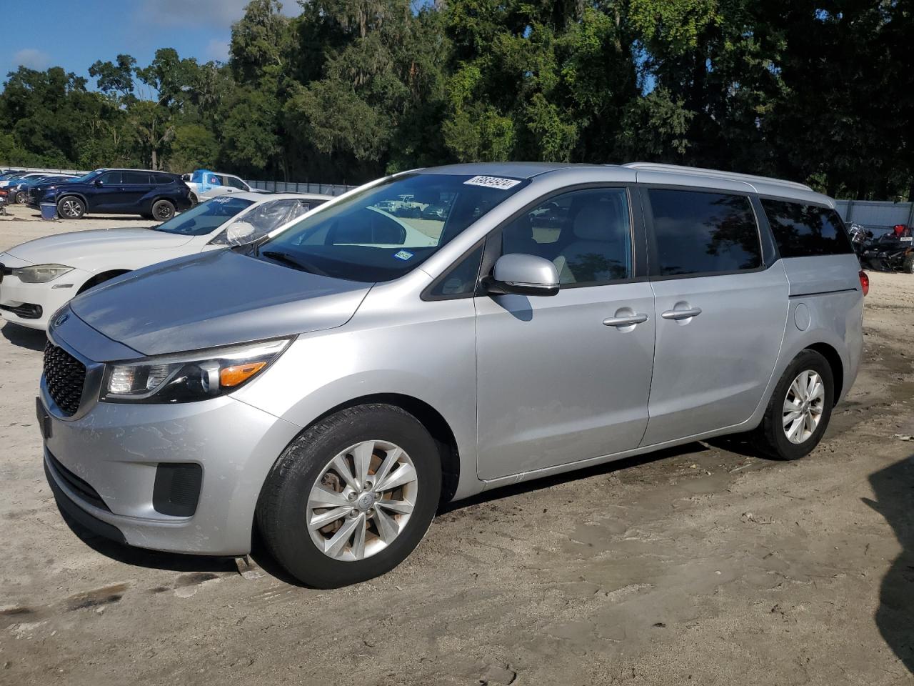 KNDMB5C11G6164703 2016 KIA SEDONA - Image 1